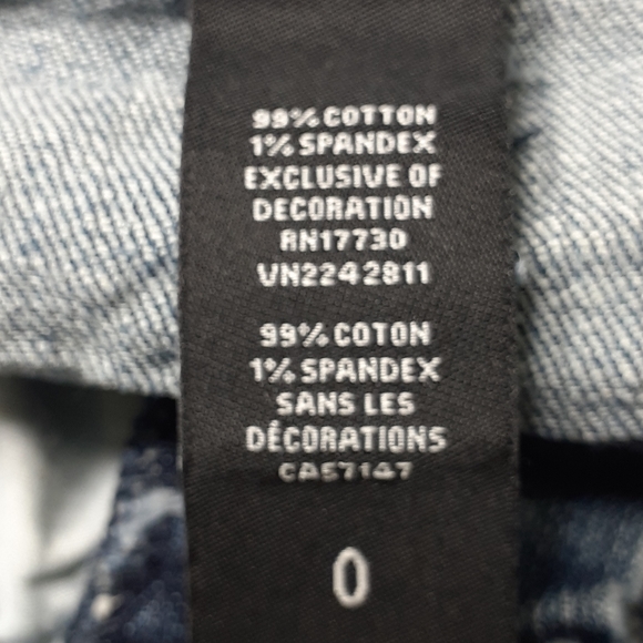 Paisley Sky Distressed Jean Capris Size 0 - Picture 14 of 16